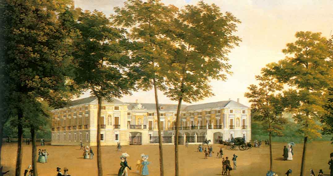 Pintura de la Casa del Labrador entre árboles, con paseantes y un carruaje.