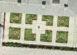 Vista cenital del jardín del Parterre con sus parterres de boj geométricos.
